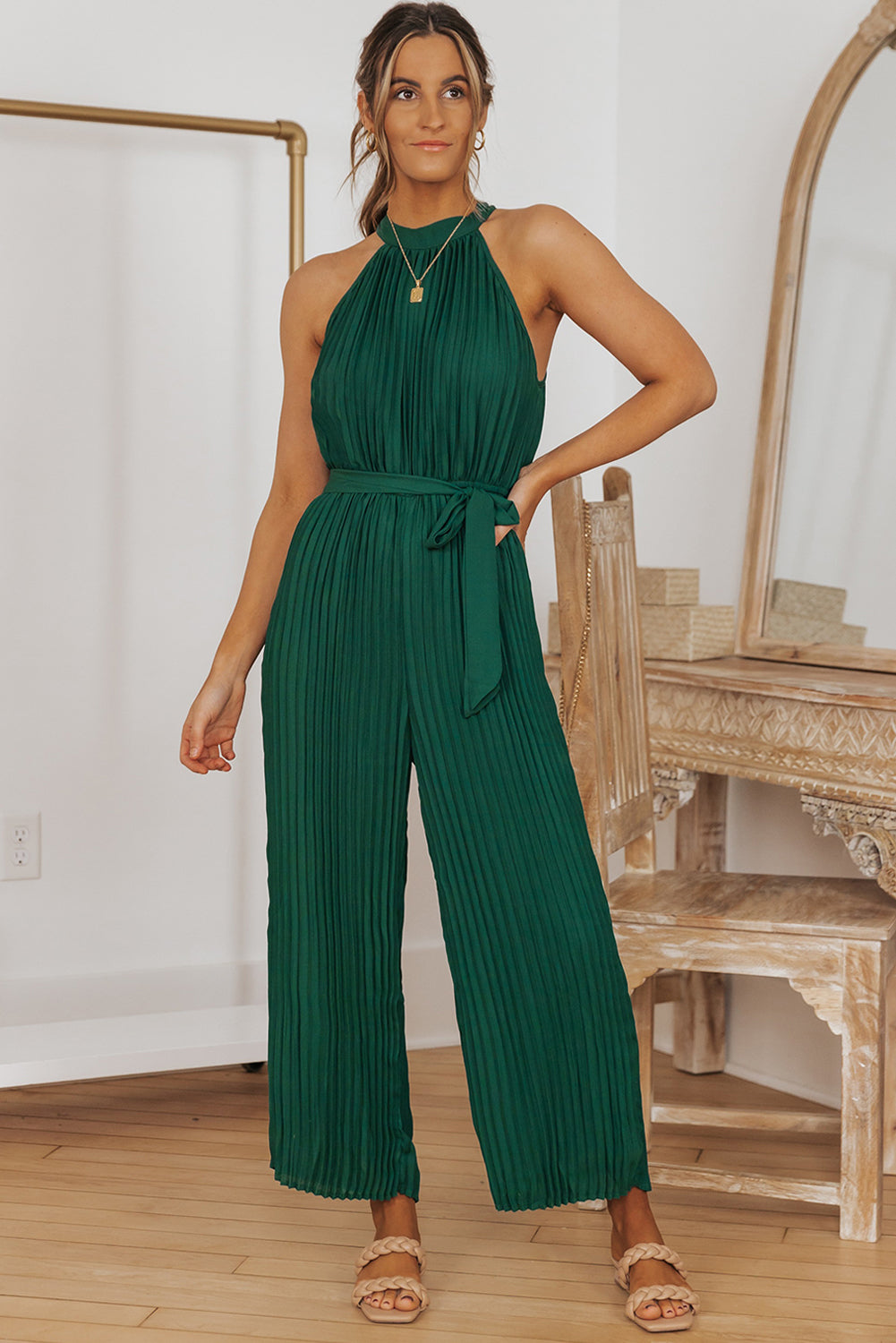 Green Elegant Halter Neck Belted Pleated Wide Leg Jumpsuit